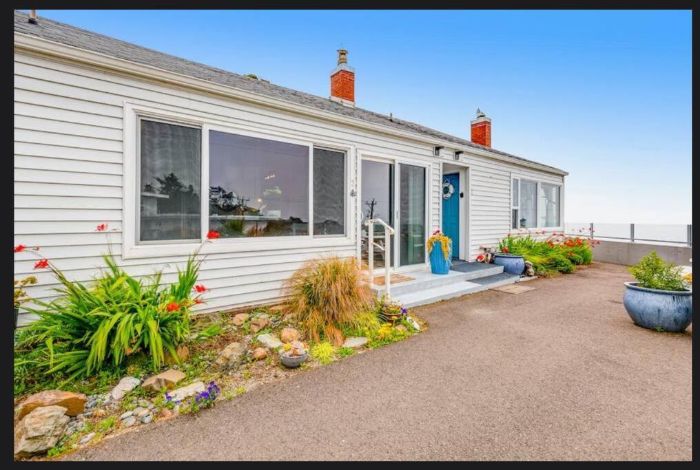 Condo By The Sea Линкън Сити Екстериор снимка