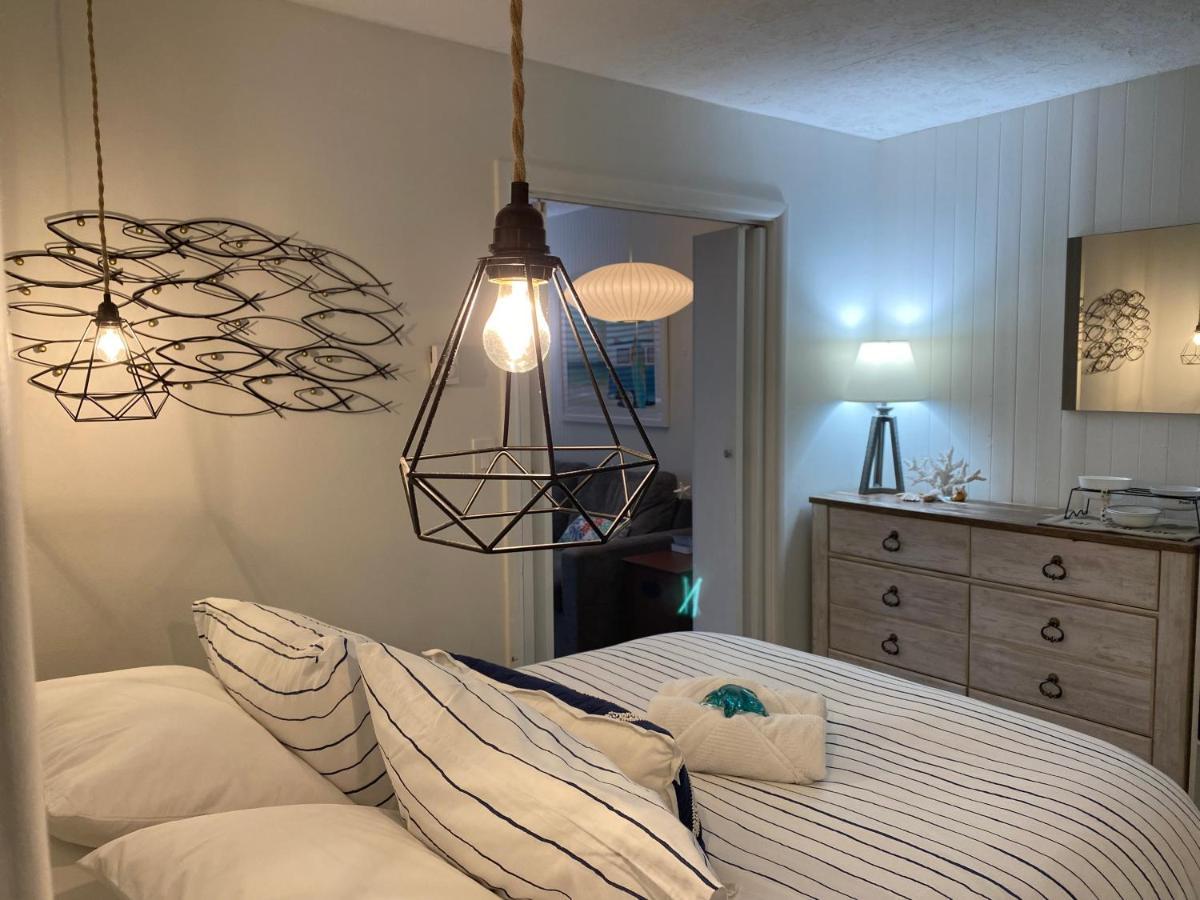 Condo By The Sea Линкън Сити Екстериор снимка